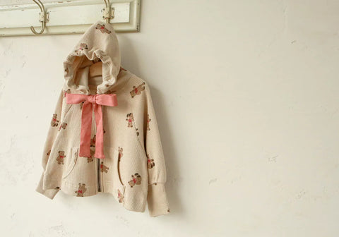 Girl Swing Waffle Knit Bear Zip up Jacket