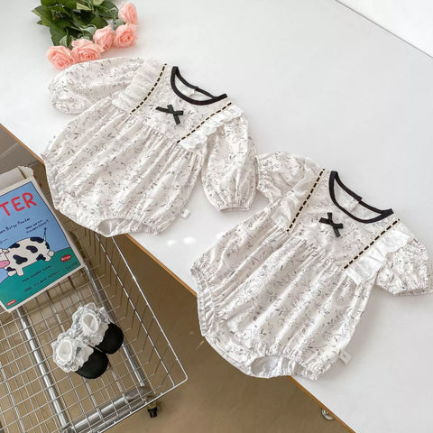 Baby Girl Chic Contrast Leaf Motif Bodysuit