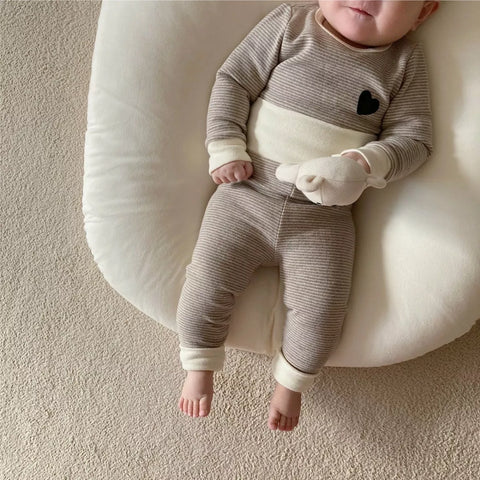 Unisex Baby Stripe Heart Embroidery Set