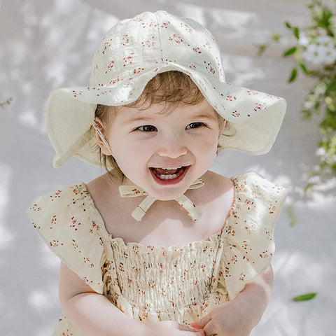 2 pc Baby Girl Floral Dots Bodysuit w/ Bonnet Hat