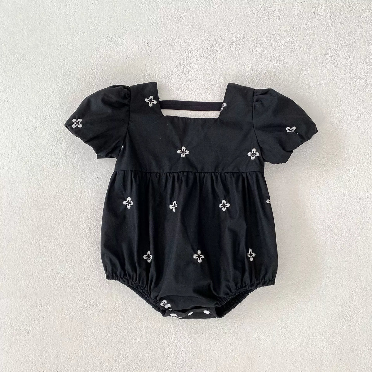Girls Clover Embroidery Bubble Sleeve Bodysuit Dress