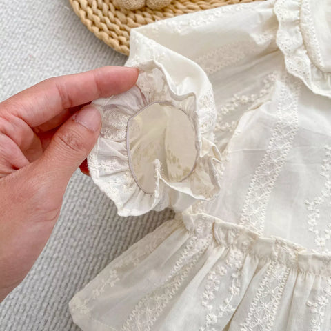 Girl Vintage Embroidered Ruffle Collar Blouse