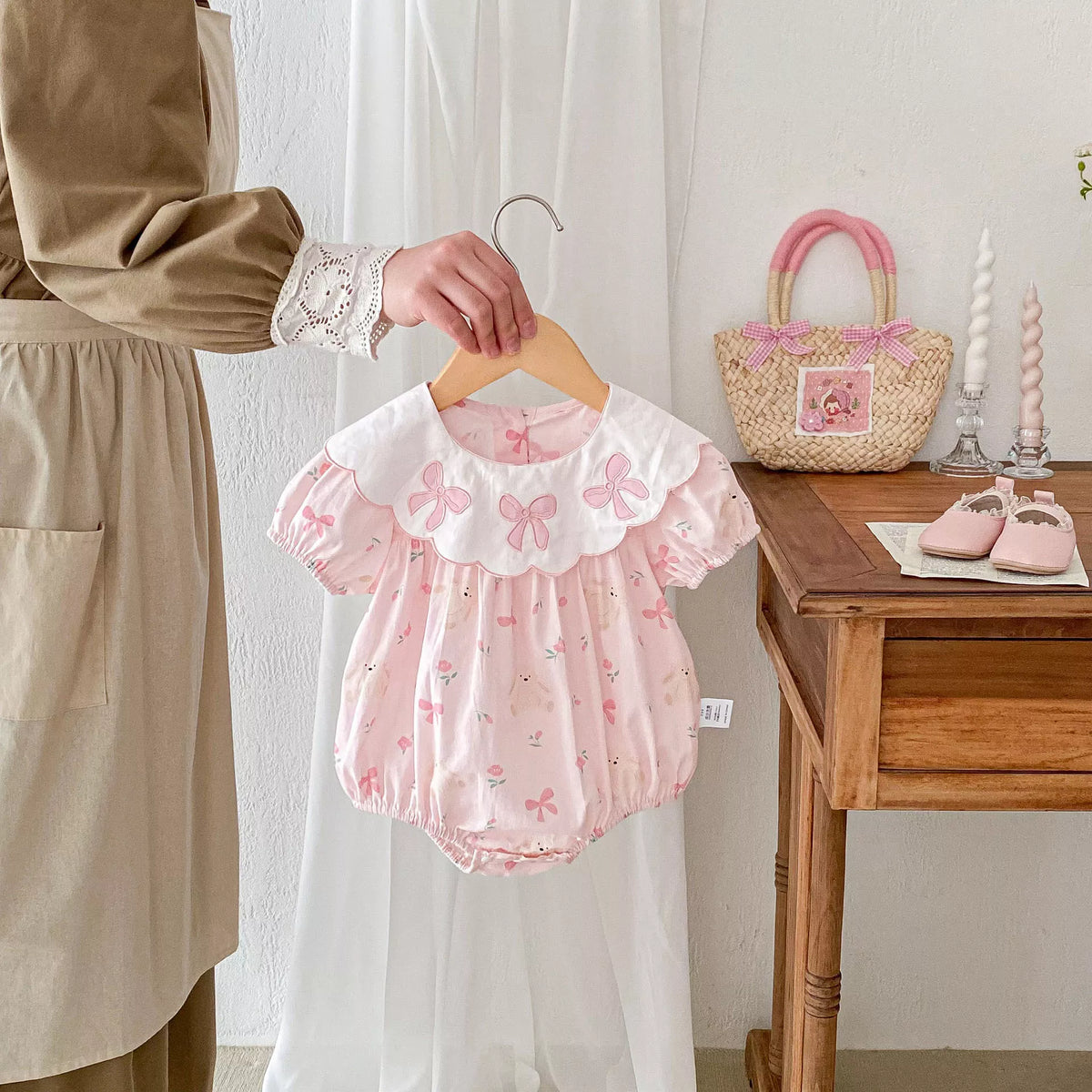 Baby Girl Bunny Bow Collar Bodysuit