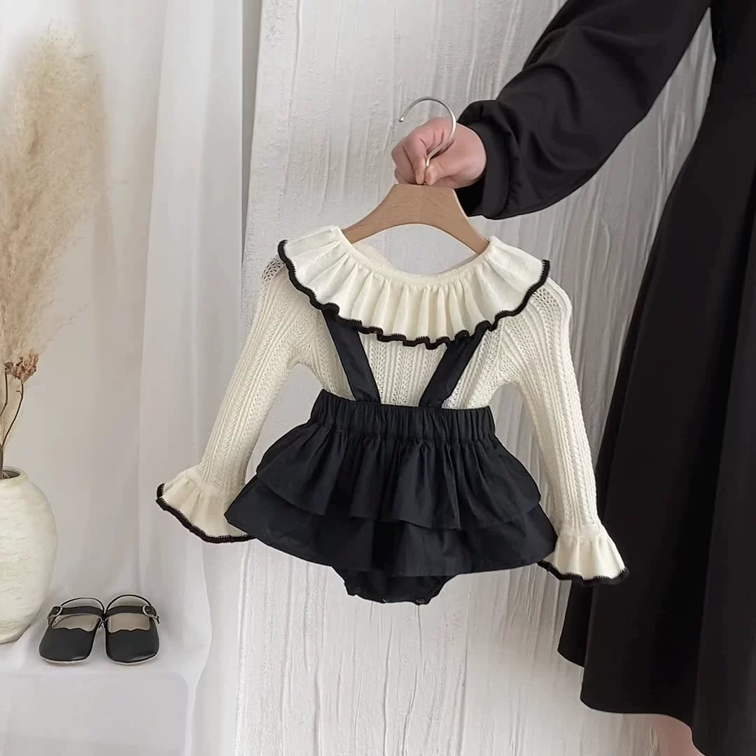 2 Pc Baby Girl Ruffle Knit Top w/ Bodysuit Bloomers