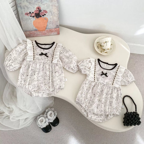 Baby Girl Chic Contrast Leaf Motif Bodysuit