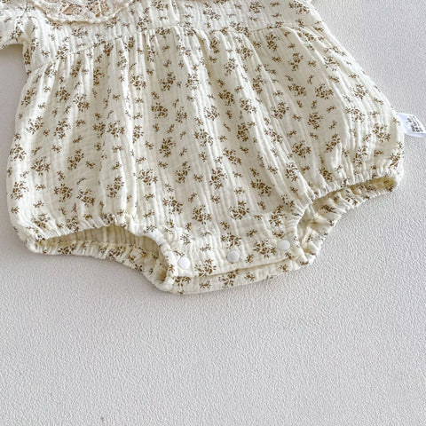2 pc Baby Girl Floral Print Bodysuit w/ Bonnet Hat