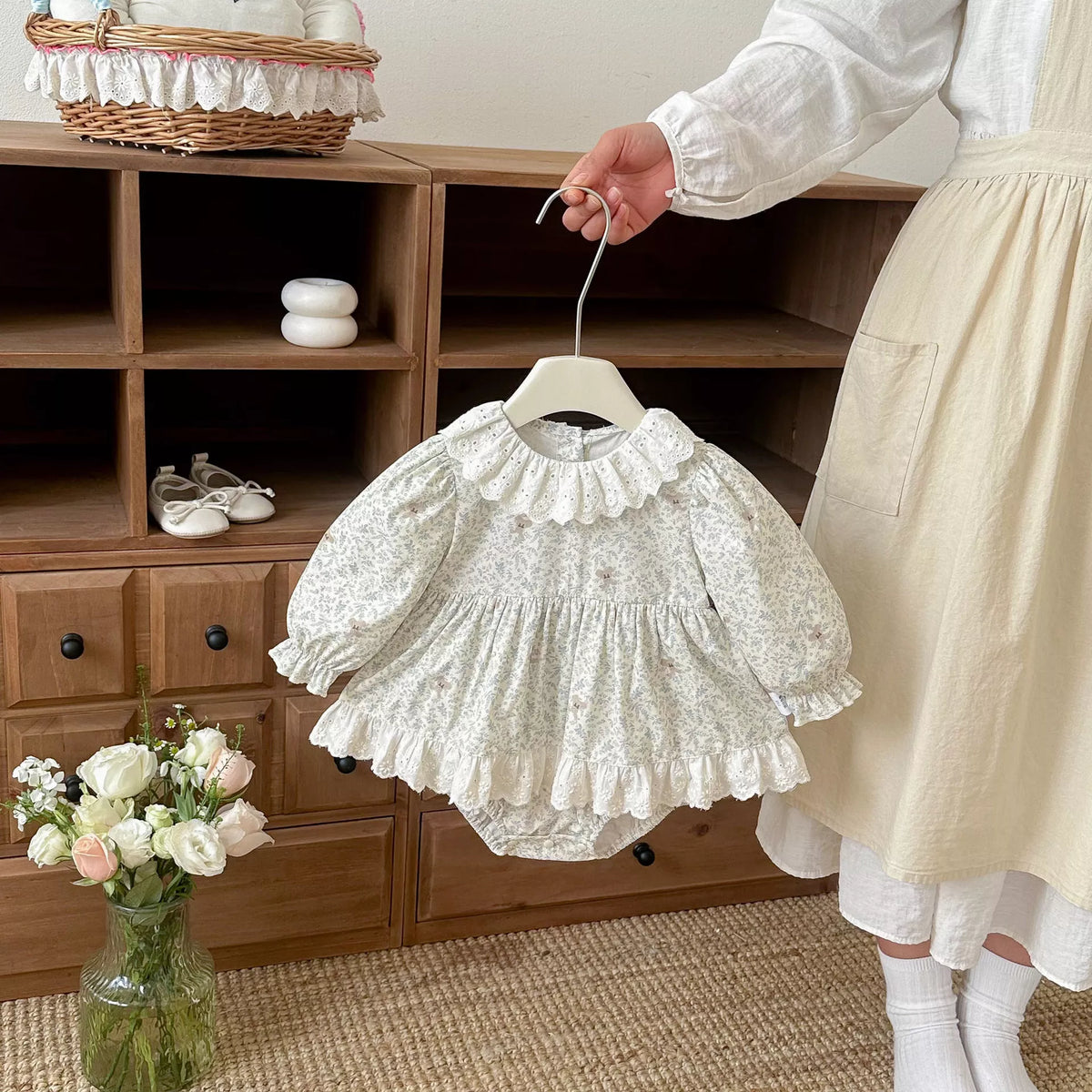 Baby Girl Vintage Floral Motif Ruffle Collar Dress
