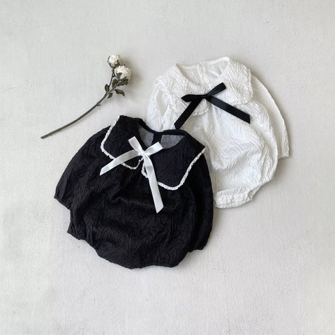 Baby Girl Textured Butterfly Bow Collar Bodysuit
