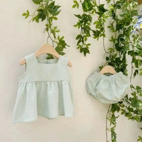 2 Pc Baby Girl Gingham Peplum Top & Bloomer
