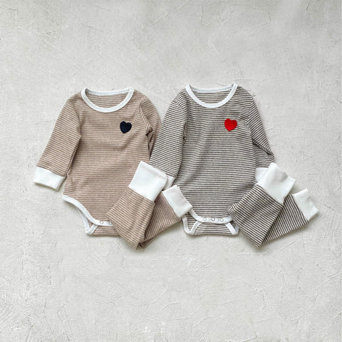 Unisex Baby Stripe Heart Embroidery Set