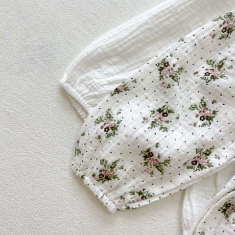 2 Pc Baby Girl Smocked Collar Bodysuit
